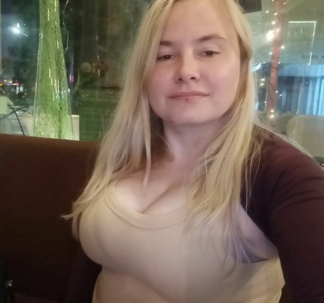 Dejana Savi nus de stars du porno collection