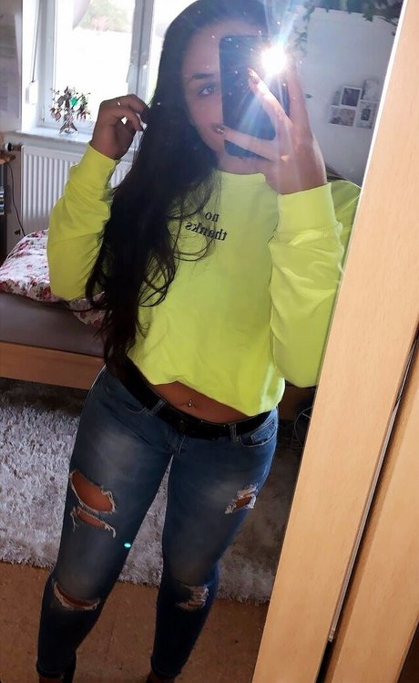 Fiona Schramm star du porno gratuit collection