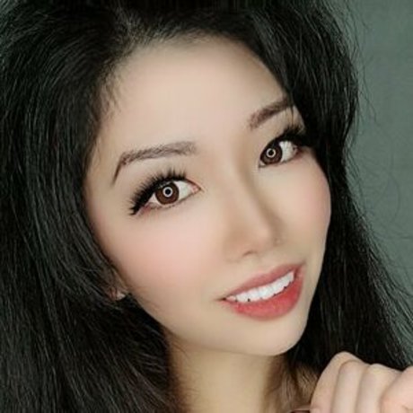 Katkwo4 star du porno parfaite images