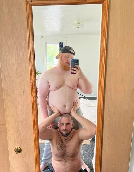 roaminghog actrice adulte img