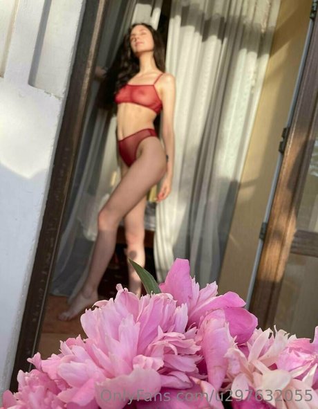 lovelylollyhehe jolie actrice galerie