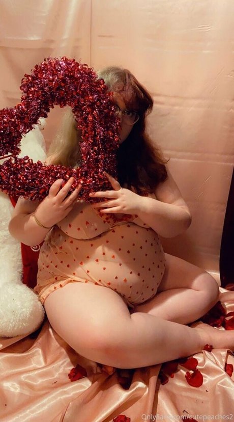 cutepeaches2 actrice adulte image