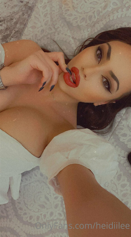 virginia dee modèle nu images