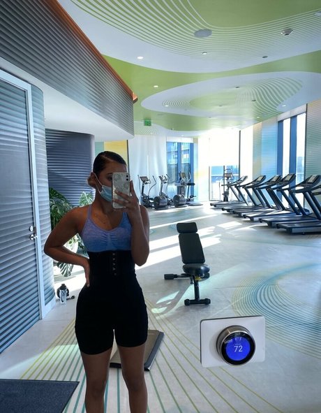 soirée orgie uniquement pour les fans exclusivité érotique archive