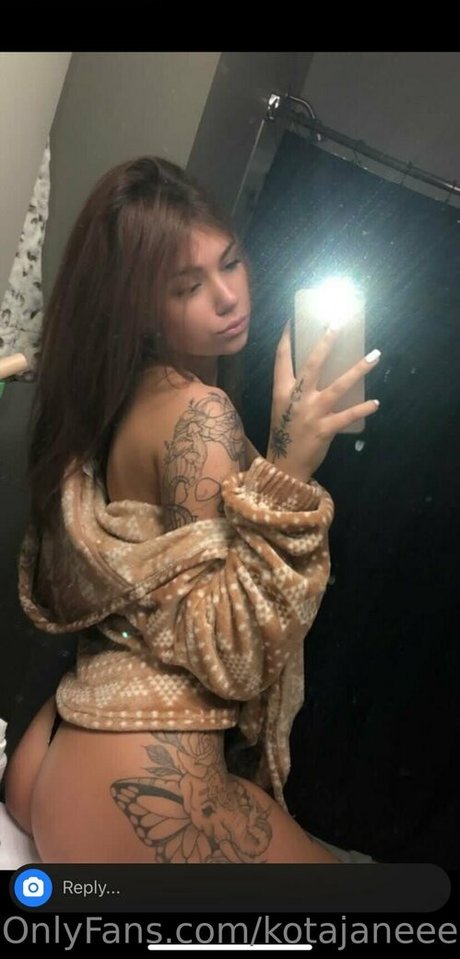 Kotajaneeee modèle parfait archive