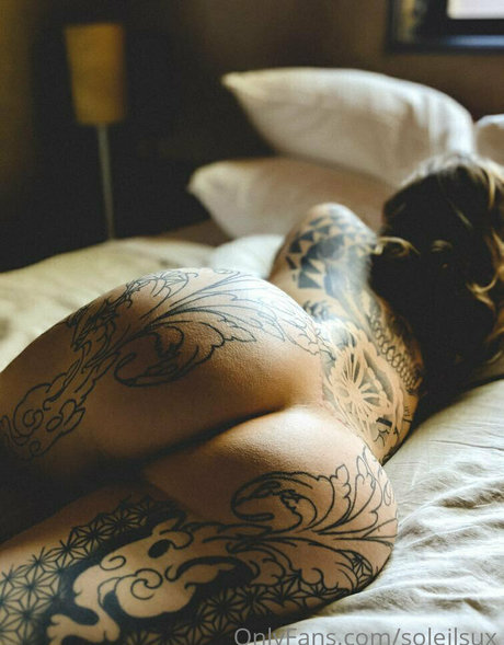 soleilsux actrice nue image