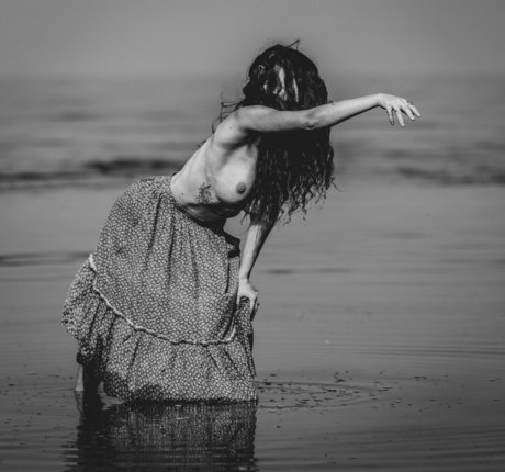 épouse pute onlyfans belle définition img