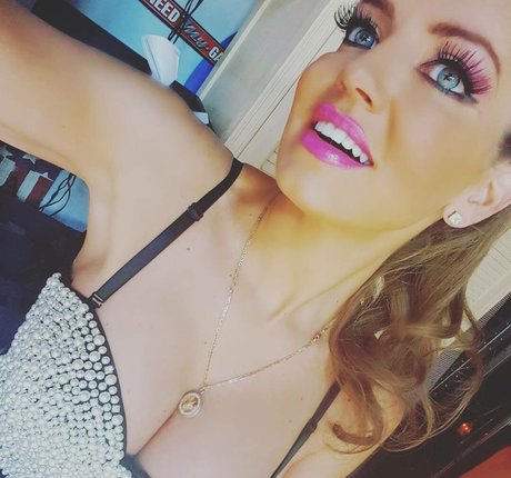 pantalons de yoga onlyfans assez nue galeries