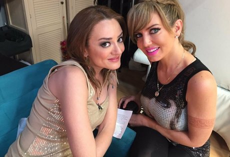 fans anaux courbés uniquement sexy exclusif photo