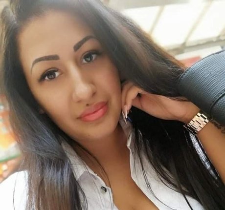 Csimbora Barbara nus étoiles image