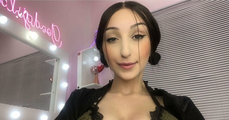 alexagomez16 actrice de nus collection