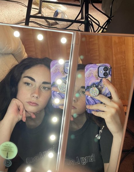 hnnnyy actrice parfaite des photos