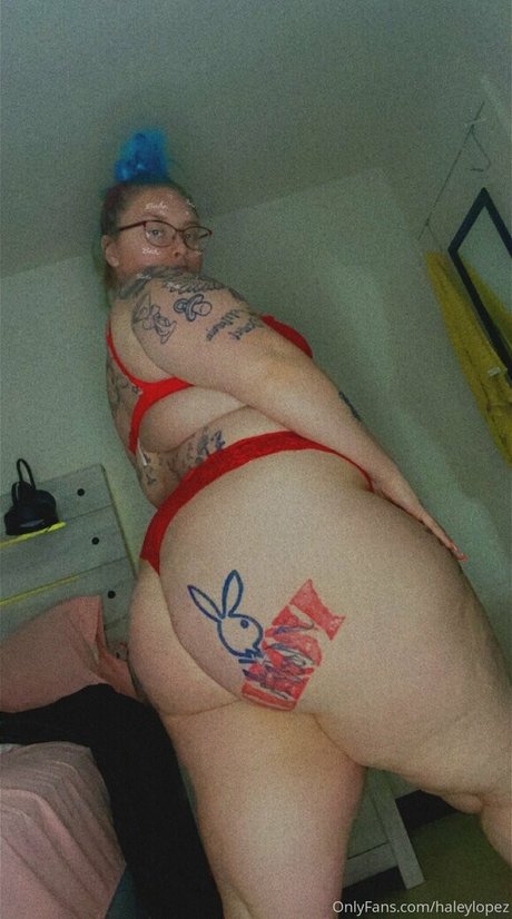 haleylopez haut modèle archive