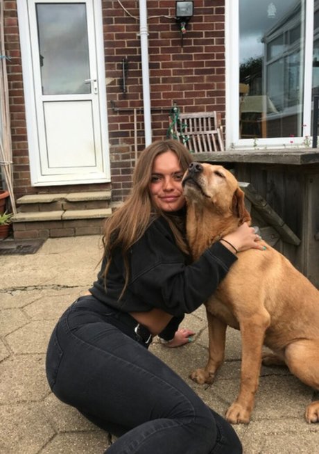 Lauren Lindsay haut de star du porno img