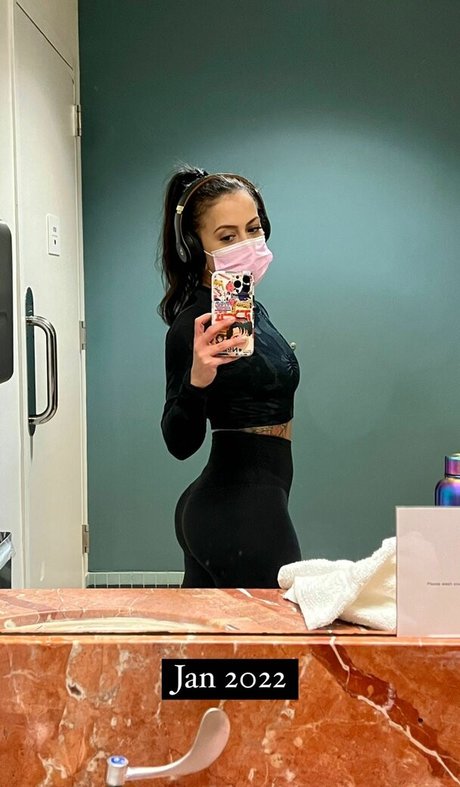 cosplay milf uniquementfans haute définition adulte archive