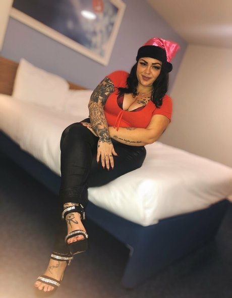 latinamarina art star du porno photo