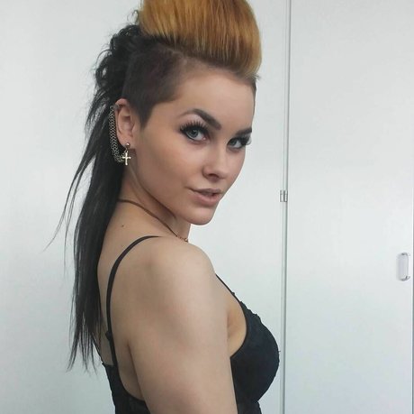 VMissyB actrice xxx photos