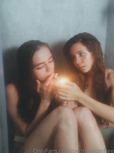 petitenikolefree actrice parfaite images