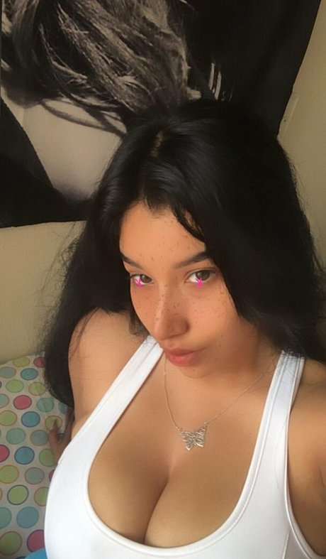 brunette onlyfans nue en haute qualité images