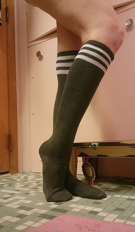 feetbeth joli modèle archive