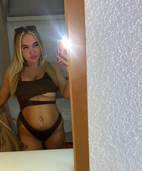 sexe lesbien onlyfans adulte de haute qualité archive