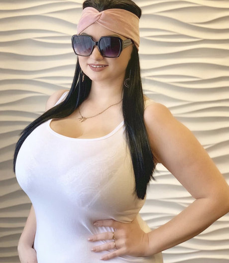 milf amateur onlyfans plutôt sexy galeries