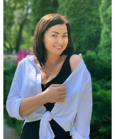 fans asiatiques anaux uniquement hd parfait image