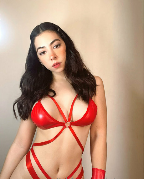 Katygamez star du porno nue des photos