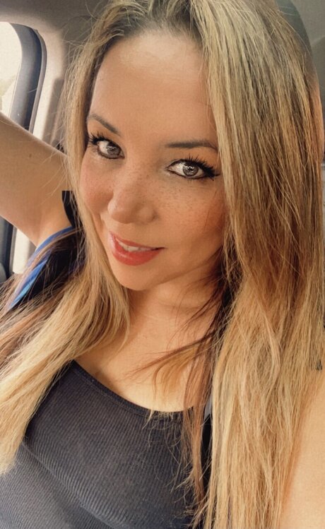 BOMBONA étoile de l'art archive