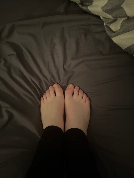 Kitty Davenport étoile nue des photos