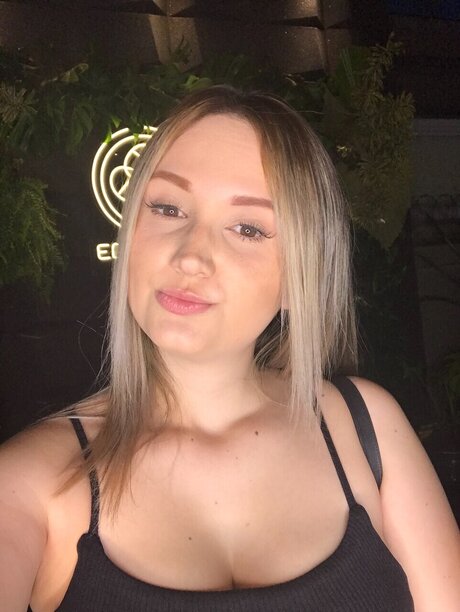 Taiana Muller modèle sympa photo