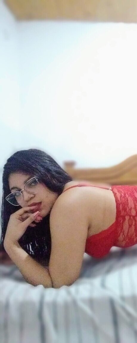 _LITTLE DOLL OF EVERYTHING_ haut modèle img