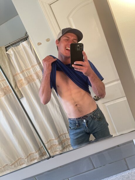 Smitty1999 actrice xxx des photos