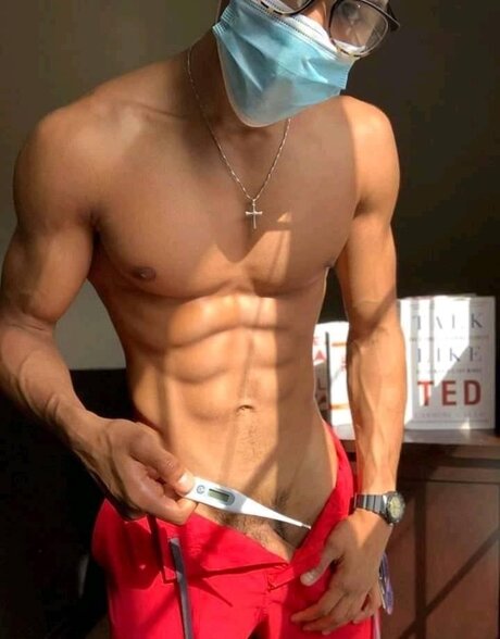 Dakharai Abu Malakai star du porno parfaite photo