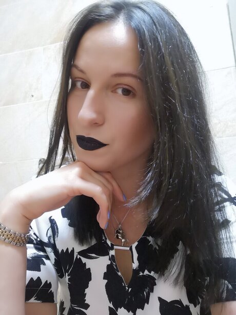 Stella Bella modèle chaud des photos