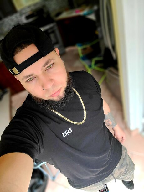 Julian Ramirez étoile exclusive des photos