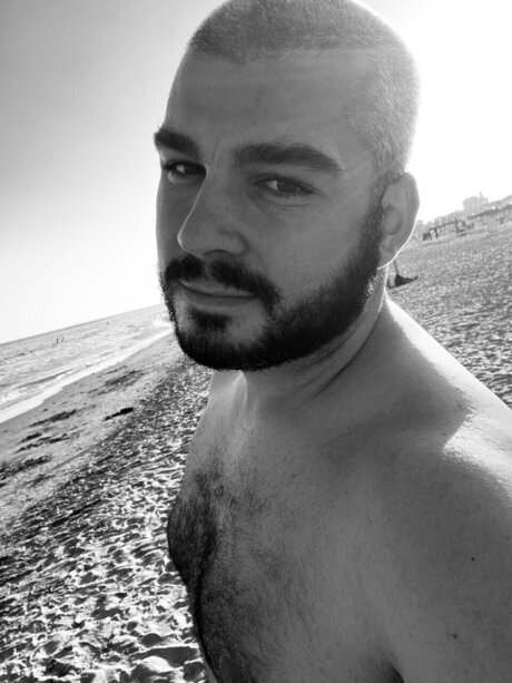 Absolute Naso actrice adulte des photos