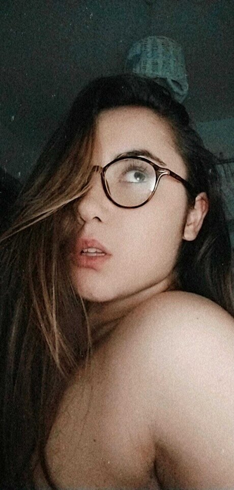 YouBestie star du porno exclusive archive