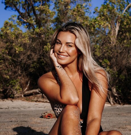 Ciara Price belle étoile img