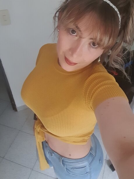 chaton courbé onlyfans sexe galerie