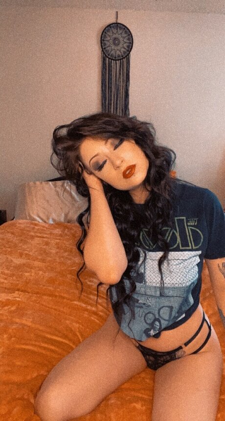 Ramona Cooper modèle de sexe image