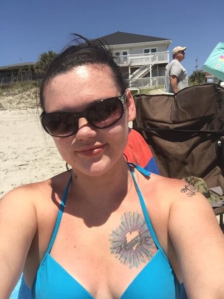 Ella Star_ modèle porno galerie