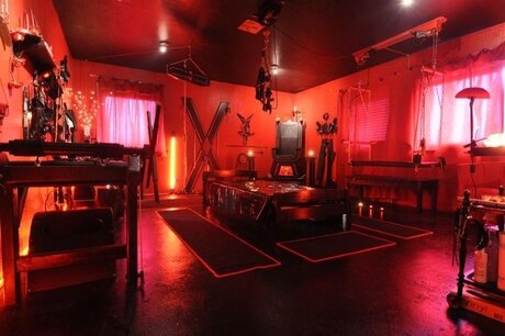 Anna Bella modèle xxx img