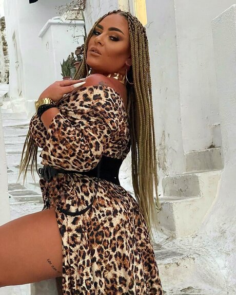 grosse chatte onlyfans adulte gratuit galeries