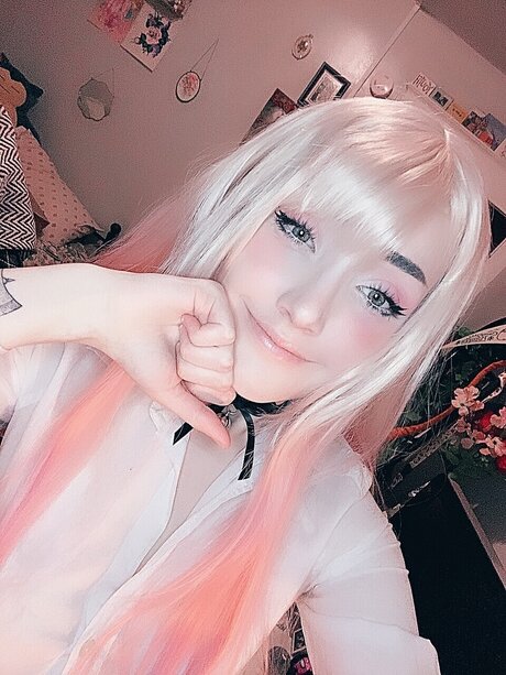 Jess Nara nus star du porno galeries