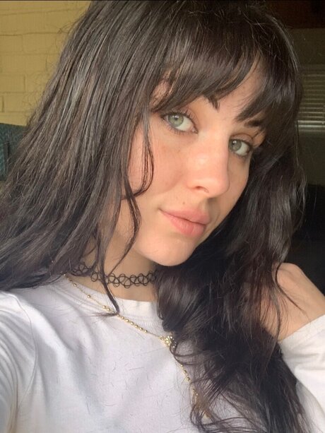 Ariella Coxx étoile adulte photo