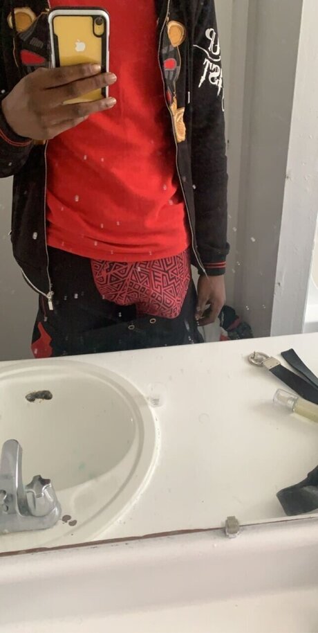 Onlyoneme5 xxx star du porno des photos