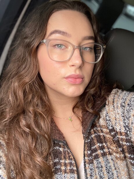 Lannah modèle érotique photo