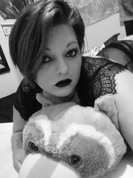 Gingy nus star du porno galerie