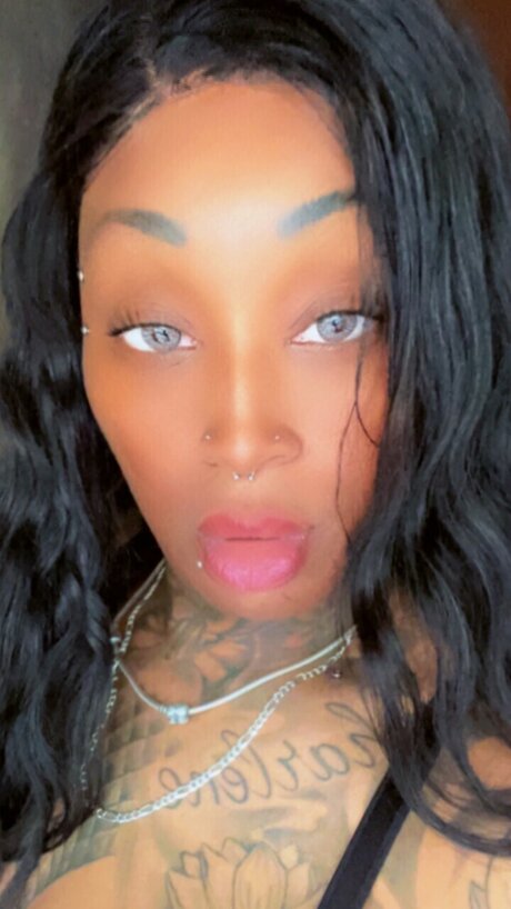 Krystle Tattz belle actrice archive